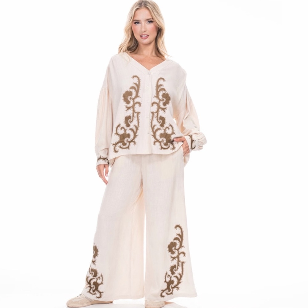 Elegant Cream and Brown Wide Leg Pant set - Picture 2 of 8